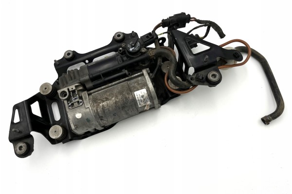 Suspension compressor Audi A8 D4 4H0616005C Catalog number of the part 4H0616005C Perfectauto24