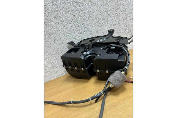 LAND ROVER D8119 diesel 2015 suspension compressor Quality of parts according to GVO O original with manufacturer s logo OE