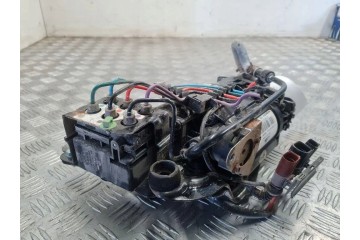 Suspension compressor VW PHAETON 3D_ 3D0422885D 3 0L 2006 Catalog number of the original 3D0422885D