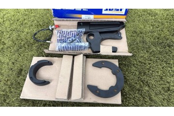 Repair Kit Horseshoe Saddle Jaw Semitrailer Actros MP4 MP5 MAN TGX New Packaging status replacement