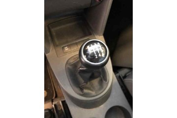 VOLKSWAGEN TOURAN (1T2) Highline