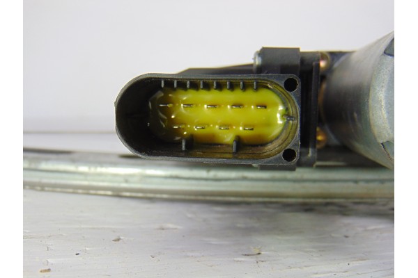 9 PIN ELEVALUNAS DELANTERO DERECHO MERCEDES-BENZ CLASE A (BM 168)