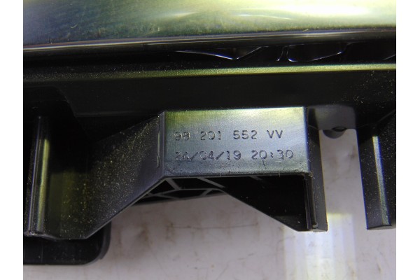 98201552 MANETA INTERIOR DELANTERA DERECHA DS 3 CROSSBACK Performance Line 98201552 196652 DS - 1