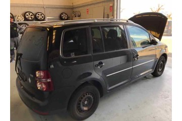 VOLKSWAGEN TOURAN (1T2) Highline