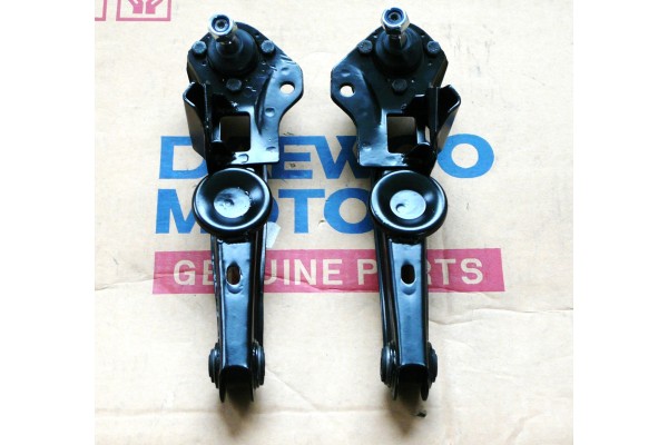 LOWER CONTROL ARM POLONAISE CARO ATU TRUCK LEFT RIGHT Catalog number of the part 055716
