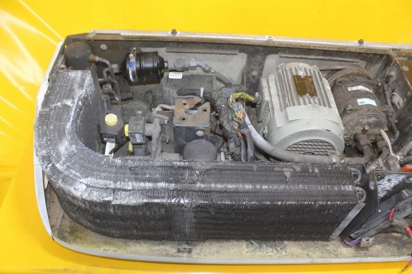REFRIGERATED UNIT CARIER XARIOS 350 05 MT 8 8 12 230 V Part manufacturer Renault OE