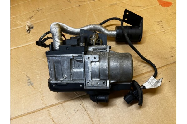 WEBASTO PARKING HEATER MERCEDES G63 AMG W463 LIFT Catalog number of the part iscarparts A4635002201 A4638206501