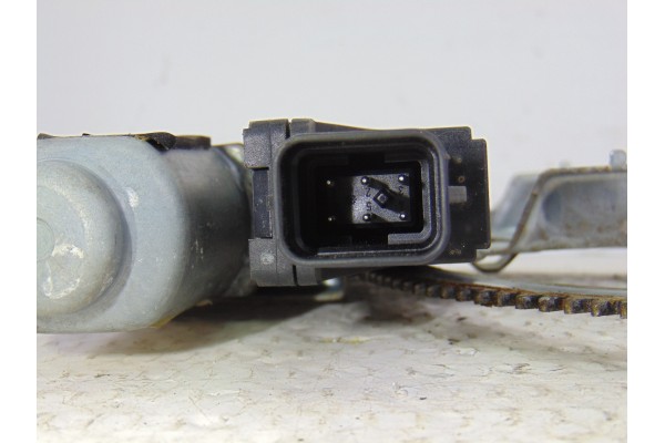 6 PIN ELEVALUNAS DELANTERO DERECHO OPEL CORSA C
