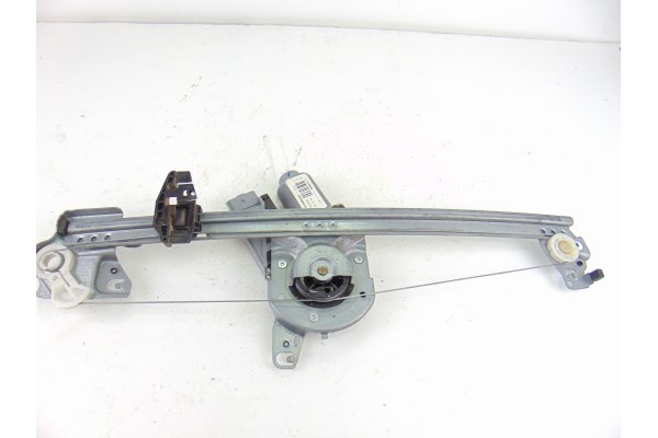 6 PIN ELEVALUNAS DELANTERO DERECHO CITROEN C3 1.4 16V SensoDrive X-TR 2004 6 PIN 201270 CITROEN - 3