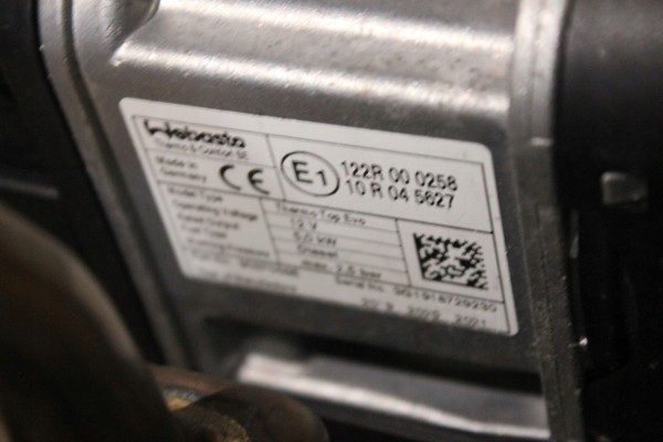 INSTALLATION PARKING HEATER WEBASTO VW T6 MULTIVAN 2 0 TDI 7LA819008 Product weight with unit packaging 5 kg