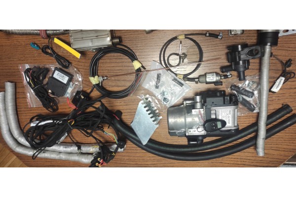 Set Webasto Thermo Top EVO 5 gasolina con control GSM o PILOT T100htm