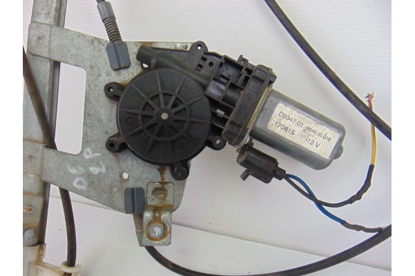 ELEVALUNAS DELANTERO DERECHO FORD FOCUS BERLINA (CAK)