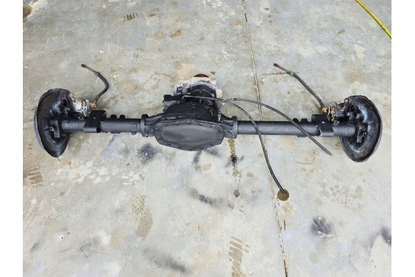 VW Caddy III 2 0 TDI BRIDGE DIFFERENT REAR 4x4 MANUAL TRANSMISSION 2K5500051K Part manufacturer Volkswagen OE