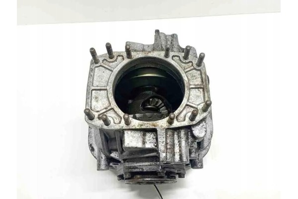 Rear reducer PORSCHE 928 9283013054 4 66L gasoline 221kW 1982 Catalog number of the part 9283013054