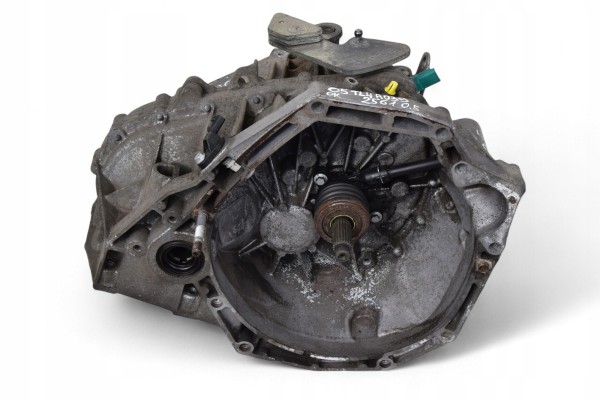 Manual gearbox RENAULT CLIO III GT 1 6 16V TL4039 6 speed Packaging status replacement