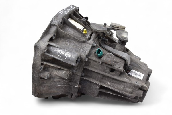 Manual gearbox RENAULT CLIO III GT 1 6 16V TL4039 6 speed Part manufacturer Renault OE