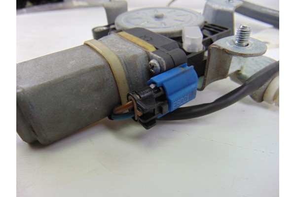 2 PIN ELEVALUNAS TRASERO IZQUIERDO CHEVROLET CAPTIVA 2.0 VCDI LT 2008 2 PIN 201836 CHEVROLET - 4