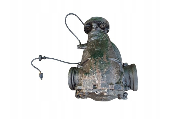 MERCEDES E W124 4MATIC 84 BRIDGE DIFFERENTIAL REAR 3 29