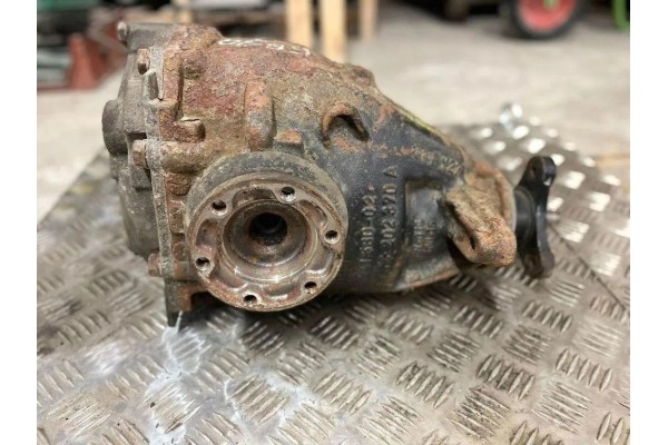 Rear reducer BMW 1 E81 754158002 2 0L diesel 2008