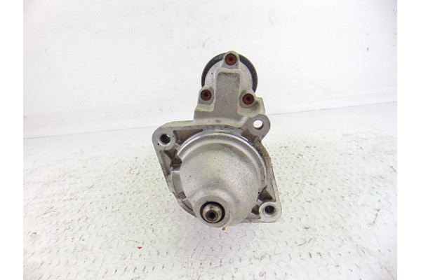 1740374  MOTOR ARRANQUE BMW SERIE 5 BERLINA (E39) 525i 2001 1740374 200796 BMW - 5