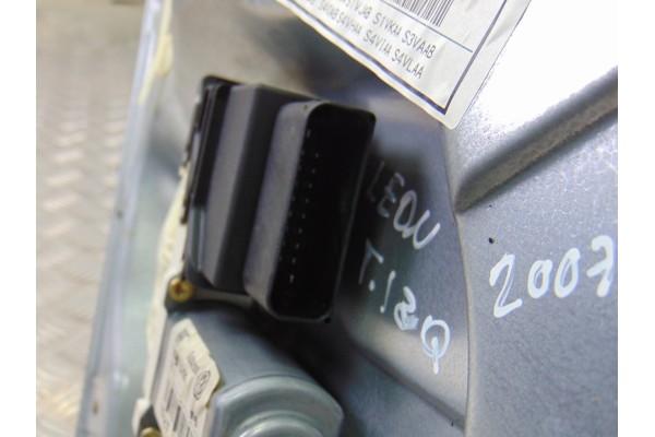 1C0959811A ELEVALUNAS TRASERO IZQUIERDO SEAT LEON (1M1) Signo 2003 1C0959811A 200721 SEAT - 2