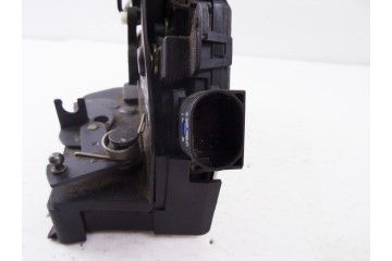 7 PIN CERRADURA PUERTA TRASERA DERECHA BMW SERIE X5 (E53) 3.0i 2000 7 PIN 209727 BMW - 1