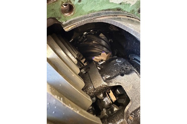 DYFER BRIDGE REAR HEAD NISSAN TERRANO 2 7 TD GEAR RATIO 4 375 35 8 Car type passenger cars
