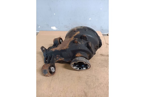 Rear differential 2017 Cadillac CT6 0017402 Part manufacturer Cadillac OE