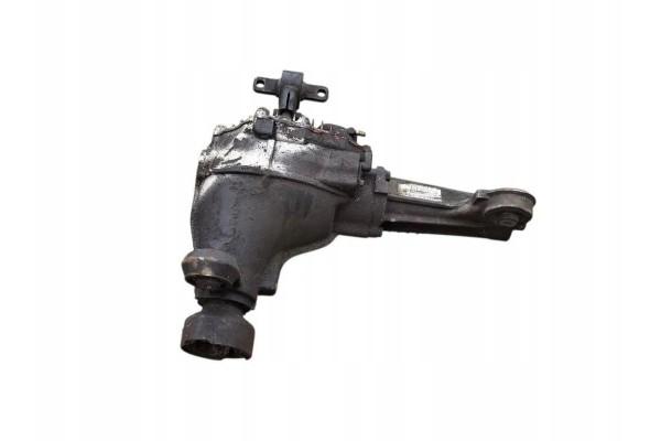 Front reducer JEEP GRAND CHEROKEE III WH WK P52111937AD 3 0L diesel Part manufacturer Jeep OE