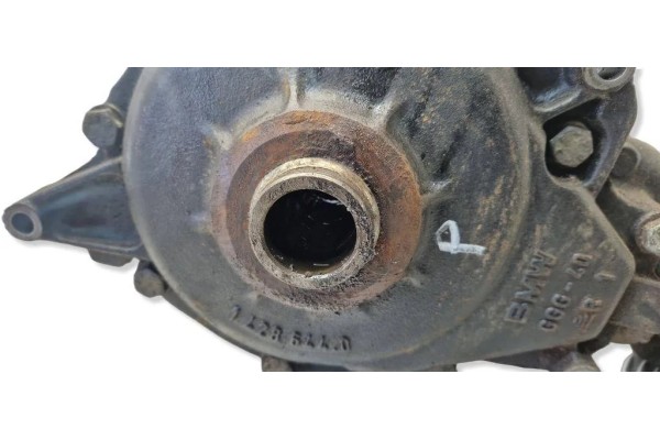 Front reducer BMW X5 E53 14286440 3 0L diesel 160kW 2003 Part manufacturer BMW OE