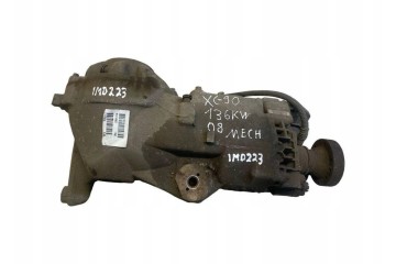 Rear reducer VOLVO XC90 I 01023869 2 4L gasoline 200kW 2008