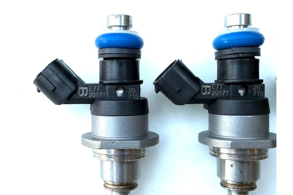 MAZDA 3 6 CX 7 FUEL INJECTOR L3K9 13 250A Quality of parts according to GVO Q original with factory logo OEM OES