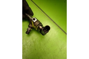 OE VAG INJECTOR CR VW 1 6 TDI 09 Quality of parts according to GVO O original with manufacturer s logo OE