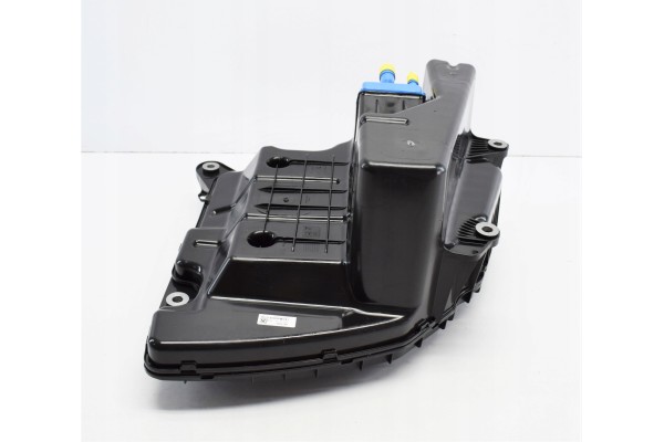 TANK ADBLUE AUDI A4 16 VAG 8W0131879BA Part manufacturer Audi OE