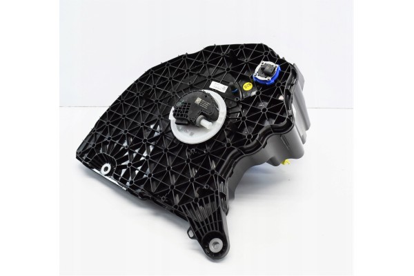 TANK ADBLUE AUDI A4 16 VAG 8W0131879BA Car type passenger cars