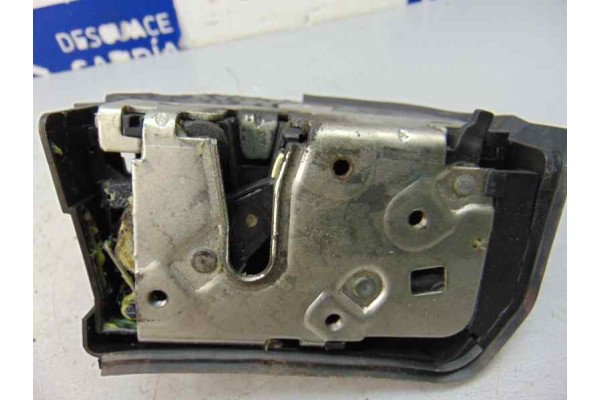 8402602  CERRADURA PUERTA TRASERA DERECHA BMW SERIE X5 (E53) 3.0d 2004 8402602 176580 BMW - 5