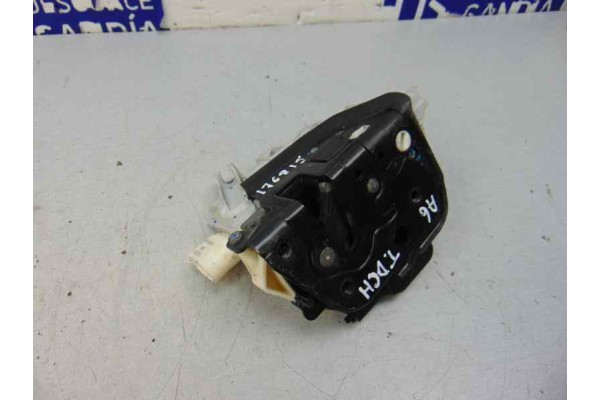 4F0839016A CERRADURA PUERTA TRASERA DERECHA AUDI A6 AVANT (4F5) 3.0 TDI Quattro (171kW) 2006 4F0839016A 176815 AUDI - 5