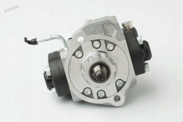 HIGH PRESSURE PUMP DCRP300380 DENSO TOYOTA Packaging status original