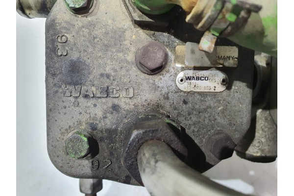 Air compressor cylinder head complete MAN MAN E 2000 Car type trucks