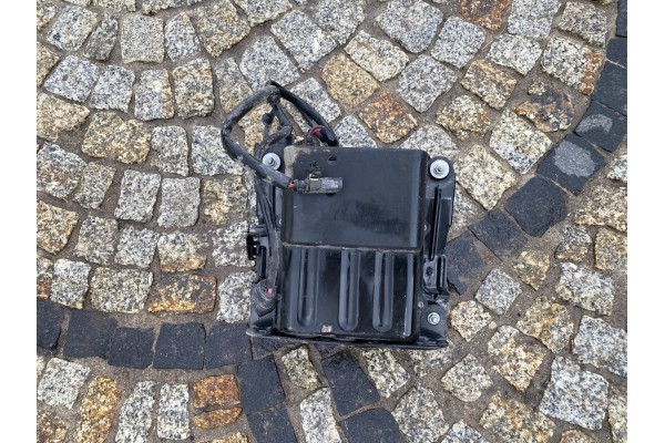 PORSCHE PANAMERA SUSPENSION COMPRESSOR 15 1550 0088 3 99760621300 ORIGINAL