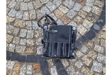PORSCHE PANAMERA SUSPENSION COMPRESSOR 15 1550 0088 3 99760621300 ORIGINAL