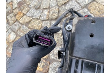 PORSCHE PANAMERA SUSPENSION COMPRESSOR 15 1550 0088 3 99760621300 ORIGINAL Catalog number of the part PORSCHE PANAMERA KOMPRESOR