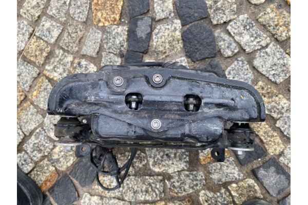 PORSCHE PANAMERA SUSPENSION COMPRESSOR 15 1550 0088 3 99760621300 ORIGINAL Catalog number of the original 15 1550 0088 3 9976062