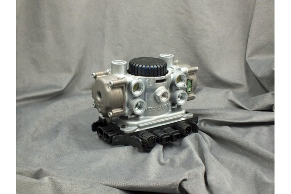 EBS Wabco 480 104 106 R modulator