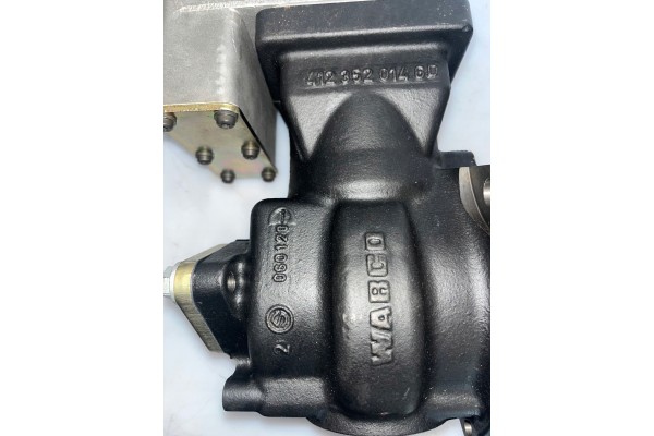 Compressor NEW Wabco 41211219 4123520080 Iveco Part manufacturer Wabco