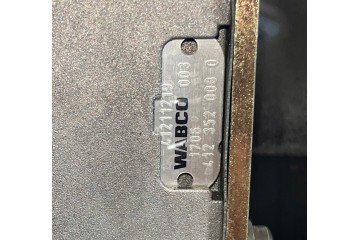 Compresor NUEVO Wabco 41211219 4123520080 Iveco