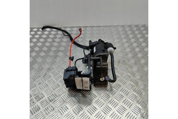 SUSPENSION COMPRESSOR JAGUAR XJ X351 AW933B486AB 23239012 3 0L 250kw 2014 Part manufacturer Jaguar OE