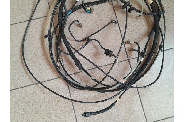 JEEP GRAND CHEROKEE IV WK2 2014 AIR SUSPENSION CABLE Part manufacturer Jeep OE