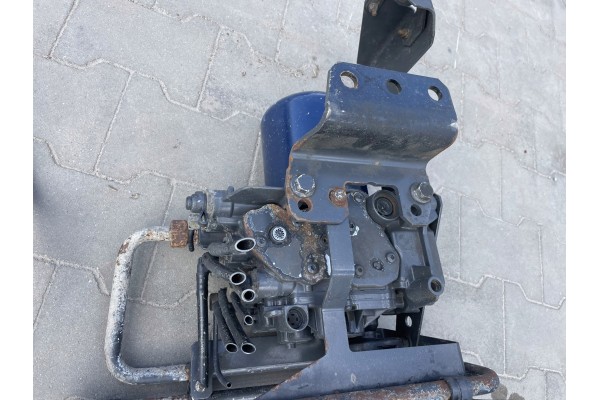 DEHUMIDIFIER A0014465464 VALVE APM MERCEDES ACTROS MP4 16R Version European