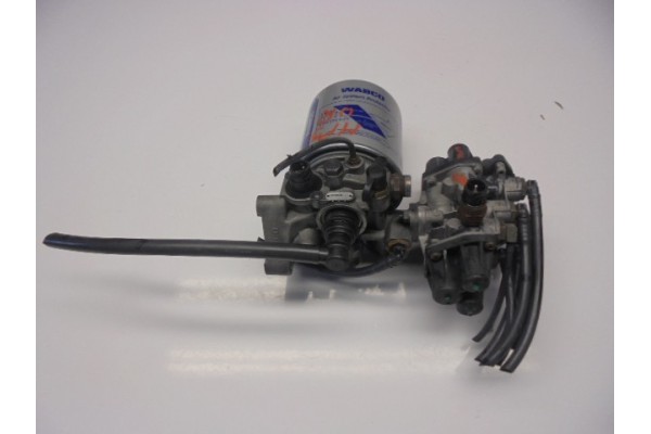 MERCEDES ACTROS MP2 MP3 DEHUMIDIFIER AIR VALVE 9324000060 A0004303015 Catalog number of the part 9324000060 A0004303015